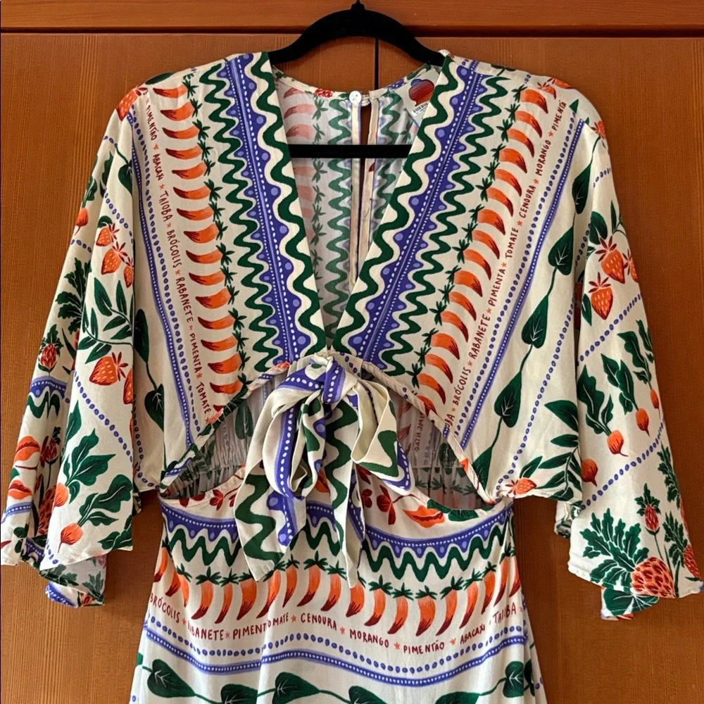 FARM Rio  V-neck Kaftan Maxi Cut out Dress - Picture 4 of 8